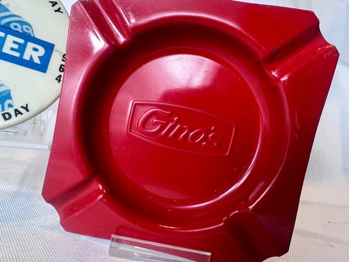 1964 Gino Marchetti Bill Pellington Day Booster Pin & Gino's Restaurant Ashtray - Picture 4 of 18