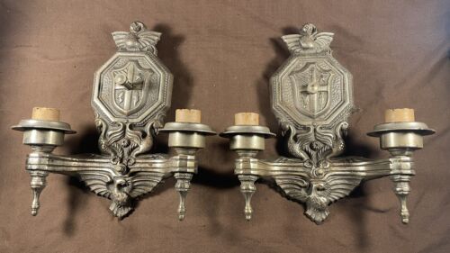 Antiguo par de lámparas de aplique de pared de hierro fundido - Imagen 2 de 19