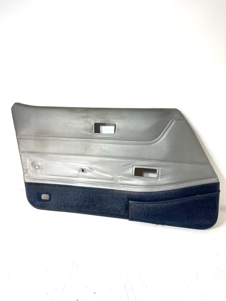 DATSUN 280ZX L28 S130 1979-1983 FAIRLADY LADO DEL CONDUCTOR PUERTA DELANTERA PANEL DE MOLDURA OEM Foto 2 de 4