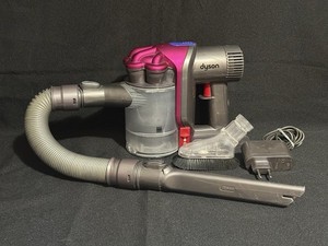 Dyson DC31 Staubsauger Akkusauger Beutellos Handstaubsauger