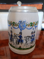 Augustiner Bräu München Steinkrug mit Zinndeckel J.J.W. militärisches Motiv NEU