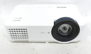 BenQ LW820ST Laser Projector * WXGA Short Throw * Under 200 Hours