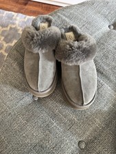 UGG Fuzzette Gray Suede Shearling Lined Slide Slippers Women’s US 9