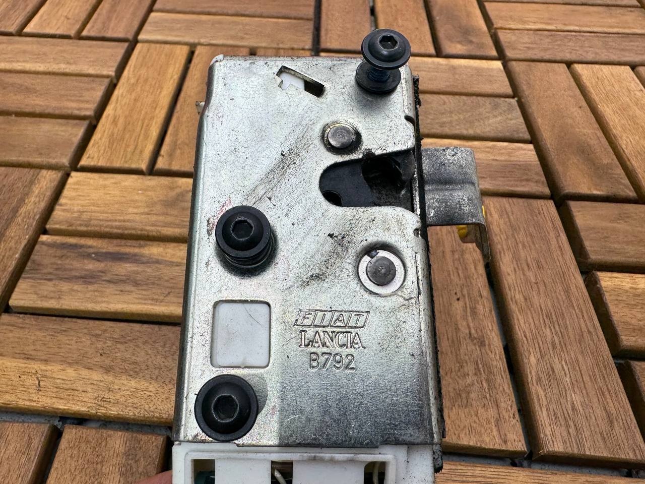 Ferrari F430 Left Door Lock with Cables # 69998100