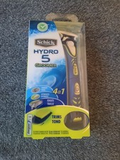 Schick Hydro 5 Groomer Styling Razor with Men...