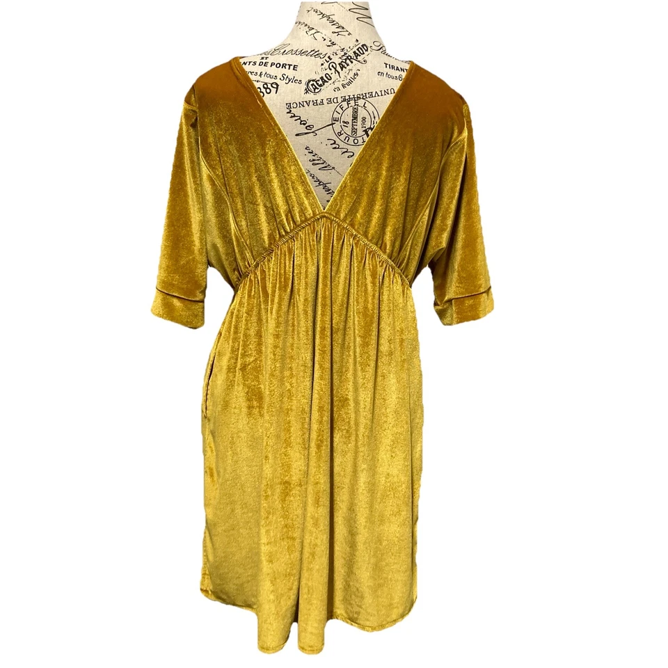 Anthropologie THML Boho Floral Embroidered Gold Velvet Pocket Dress Small - Image 2 of 4