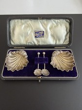 NICHT ZU VERKAUFEN Silber Jakobsmuschel Muschel offene Salzschalen & L&ouml;ffel J Gloster 1902