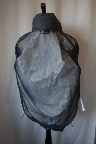 Vintage Berghaus AQ2 schwarz Regen Allwetter Kapuze Jacke Medium Freizeit Wandern Walking - Bild 16 von 20
