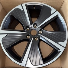 NEW CUPRA GENUINE FORMENTOR DIAMOND CUT 18" ALLOY WHEEL RIM 5FF601025N 10V