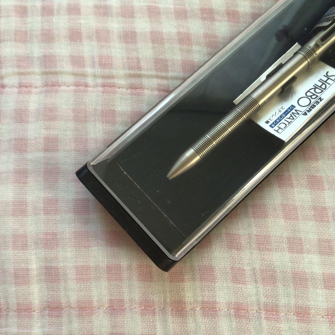Picture 4 of 9