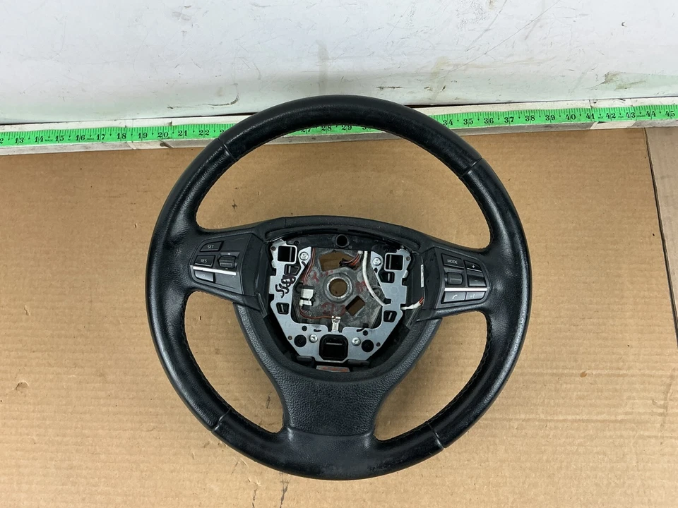BMW 740i F01 2010-2015 volante cuero con interruptor de combinación 9229479 OEM Foto 2 de 4