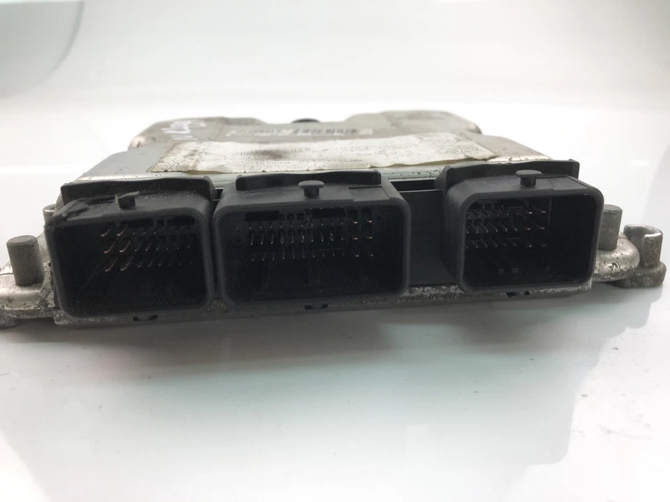 Centralina motore PEUGEOT 406 8B 9650931680 0281011360 ECU 2003 15063459 - Immagine 3 di 4