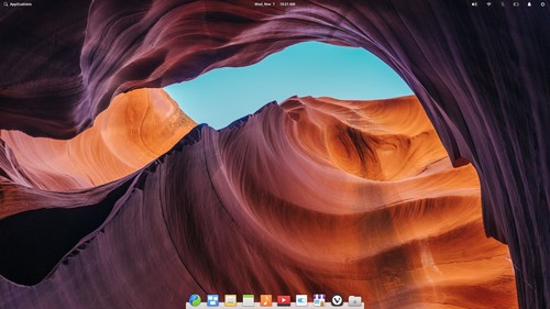 elementary OS 32 GB Bootable USB – Live & Install | Ubuntu LTS Pantheon - Picture 3 of 11