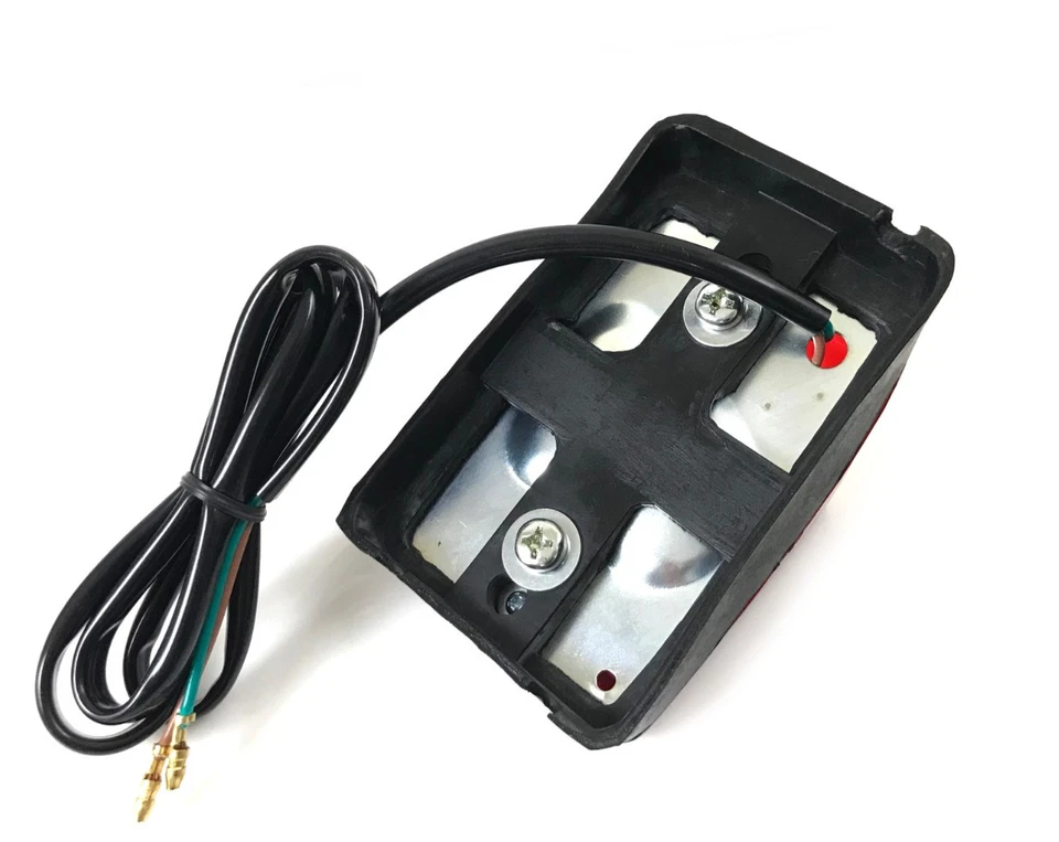 Taillight assembly for 81 82 83 Honda XR200R XR250R XR500R 6V3W - Image 2 of 2