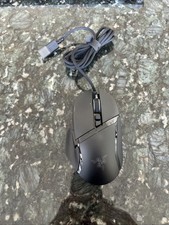 Razer Basilisk V3 Customizable Ergonomic Gami...