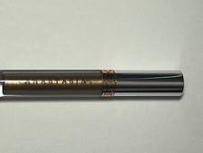 NUEVO LÁPIZ LABIAL LÍQUIDO ANASTASIA BEVERLY HILLS LÁPIZ LABIAL METÁLICO EN CROMO OLIVA