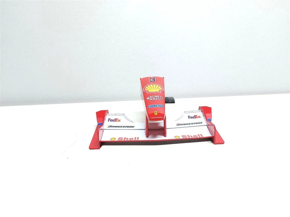 Ferrari F2000 scala 1/8 - Centauria 1ª e 2° Uscita - Musetto Anteriore Completo - Immagine 2 di 4