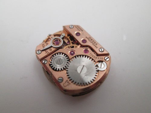 Máquina y esfera Omega mujer. Cuerda manual. Calibre 244. Dial dorado. 1970 - Imagen 5 de 5