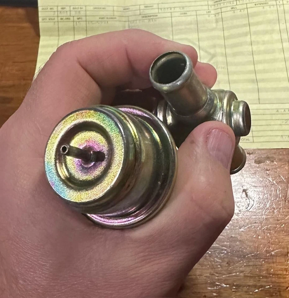 1975-1978 Chevy Corvette Hot Water Shut Off Valve Genuine Delco GM 14039637 NEW - Image 3 of 4