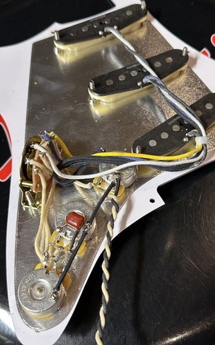 Fully Loaded HSS Stratocaster Compatible Scratchplate Alnico V Pickups - White E - Foto 9