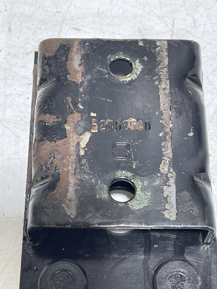 4.0 & 2.5 Automatic Trans Mount Support Bracket 52058548 97-02 Jeep TJ Wrangler - Image 3 of 4