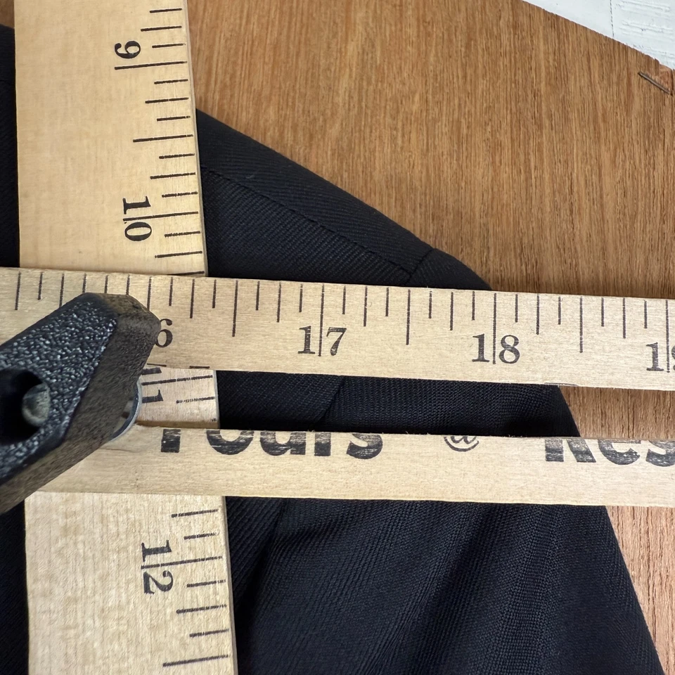 J Crew Suit Mens 40S Black 2 Button 100% Wool Pants 34x29 Pleated Front Thompson - Image 4 of 4