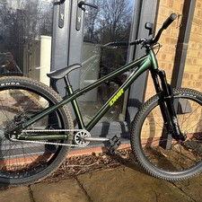 DMR Rhythm Dirt Jump Bike 26-inch Custom Build Hope Pro 5 X-Fusion  BC