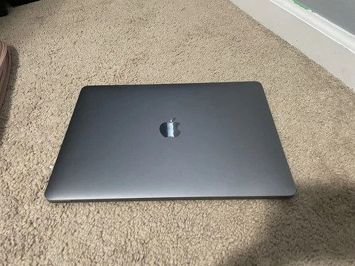 Apple MacBook Air 13-inch. 251 GB Flash Storage. M1 Chip