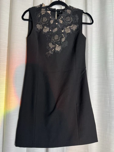 VALENTINO Mini abito nero senza maniche nuovo con etichette BCBGMAXAZRIA VALENTINE pizzo applique XS