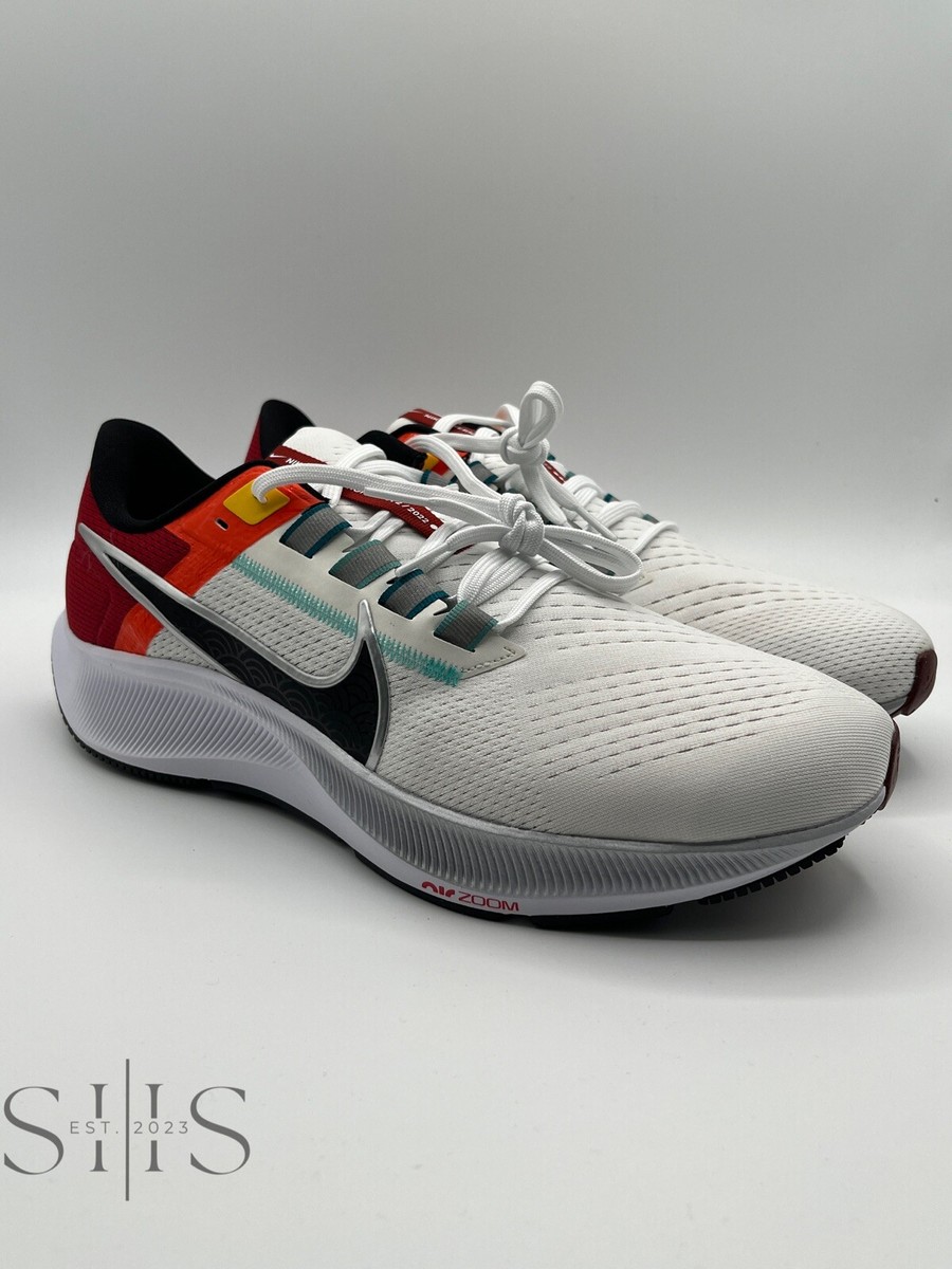 Size 11 - Nike Air Zoom Pegasus 38 - Cream/Red/Black