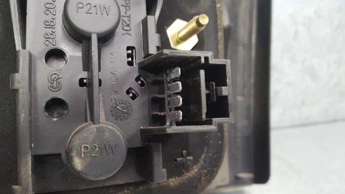 51717943 Piloto Trasero Izquierdo Interior para FIAT STILO (192) MULTI WA 491979 - Imagen 3 de 10