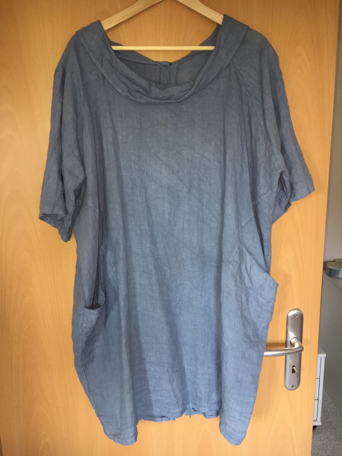 Italienische Mode Leinenkleid rauchblau Italienische Mode Leinenkleid rauchblau