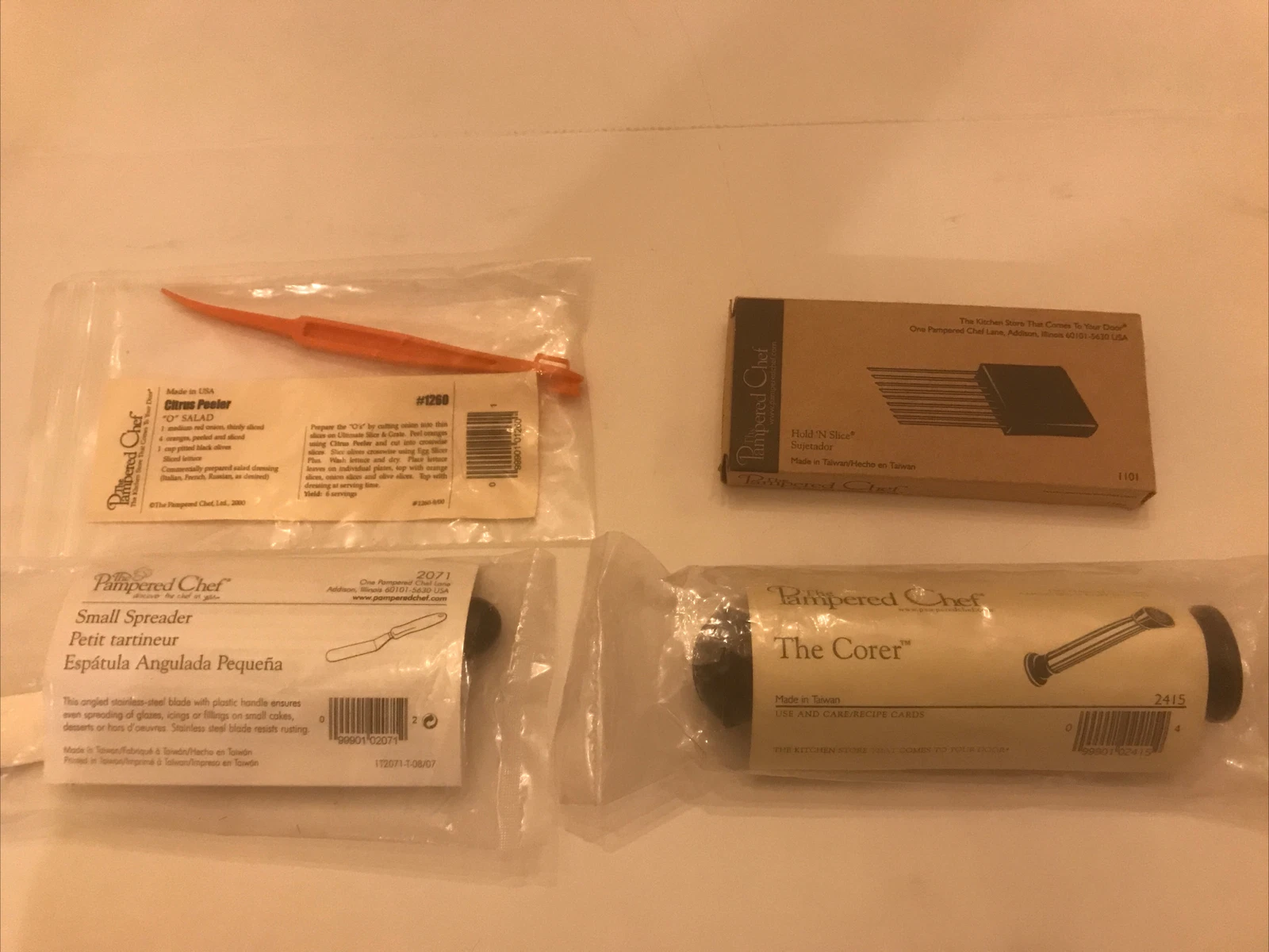 The Pampered Chef 2415 Corer 2071 Spreader 1260 Citrus Peeler 1101 Hold N Slice