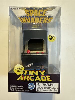 2017 Worlds Smallest Tiny Arcade Space Invaders Miniature Game BRAND NEW