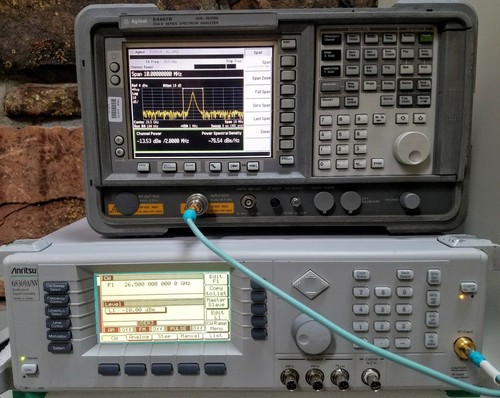 Agilent E4407B w/ PreAmp, ext mixing, 11-Options, 26GHz Spectrum Analyzer, ESA-E