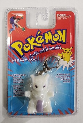 MEWTWO  1999 Light-Up Keychain New Sealed Nintendo Model 89-259