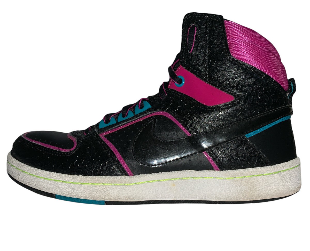 Nike Women\'s Black and Pink High-Top Basketball Shoes Amazon.com | Jordan Youth Air Jordan 1 MID (GS) 555112 066  main image 3