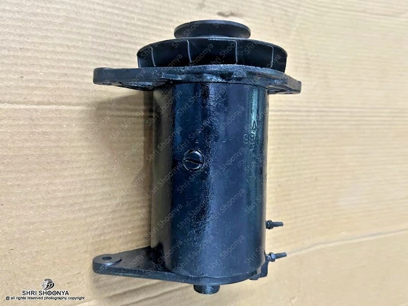 Dynamo Generator 12 Volt  For Willys Jeeps various model - LUCAS -Refurbished - Image 3 of 4