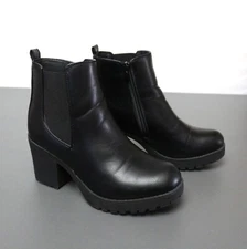 Moda Chics Women's Boots Size 9, Black, round toe ankle, platform heel 3" V Good
