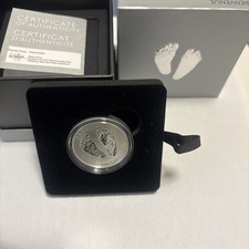 Born in 2023 Welcome to the World - Baby Feet - $10 Pure Silver Coin in Gift Box