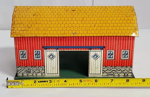 R-620 VINTAGE 1950/60'S OHIO ART COMPANY TIN LITHO TOY BARN!