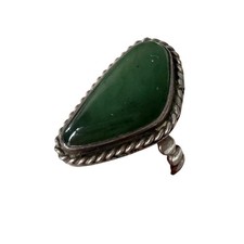 Vintage Green Jade Sterling Silver Southwestern Style Ring Womens 7.5 Estate