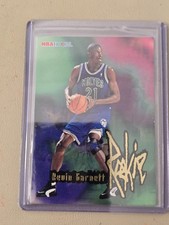 1997-98 KEVIN GARNETT SKYBOX NBA HOOPS ROOKIE CARD. MINNESOTA TIMBERWOLVES.. rookie card picture