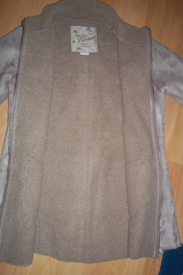 Beige Jacke *Wildlederoptik* mit Teddyfutter von Atlas for Woman in Gr. 40/42 - Bild 3 von 4