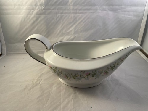JOHANN HAVILAND FOREVER SPRING Gravy Boat & Seperate Underplate Bavaria Germany - Picture 2 of 4