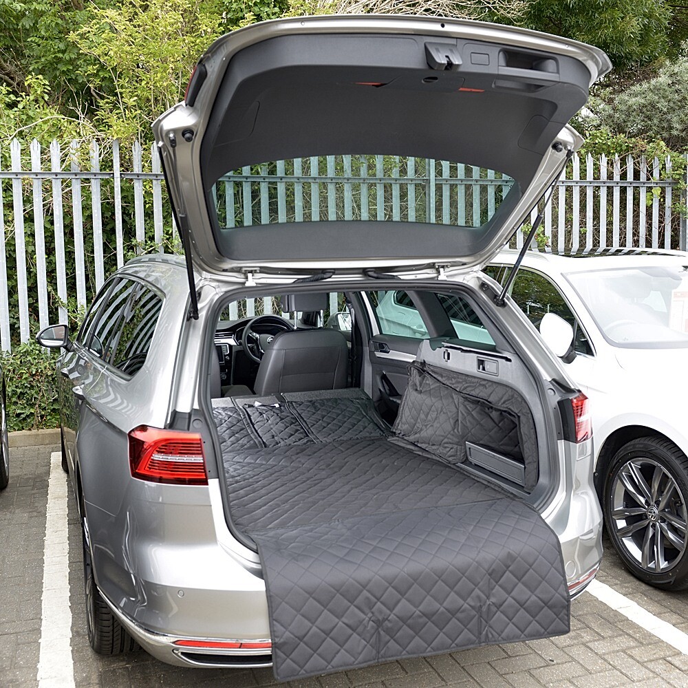 VW PASSAT ESTATE QUILTED BOOT LINER MAT DOG GUARD TAILORED (2015