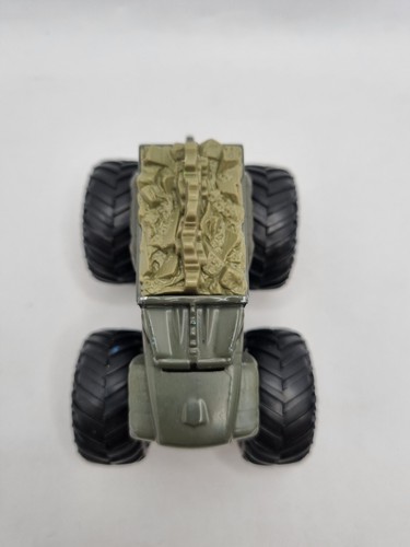 2 Hot Wheels Godzilla & Mega Wrex Monster Trucks Diecast Modelle selten 1:64 sehr guter Zustand - Bild 7 von 15