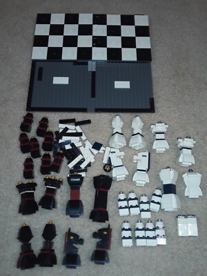 LEGO Iconic Chess/Checkers Set 40174 Incomplete Retired No