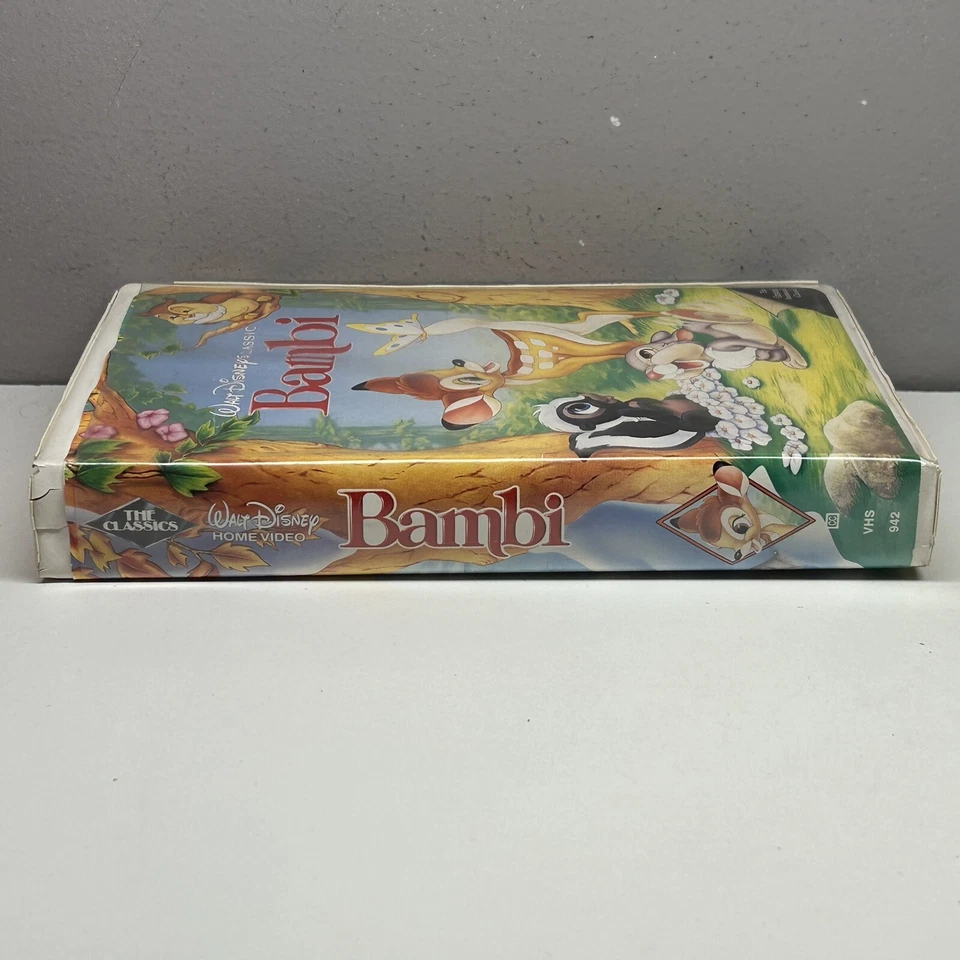 Bambi VHS Disney Video Tape Black Diamond Classics Animation Vintage  Clamshell - Image 3 of 4