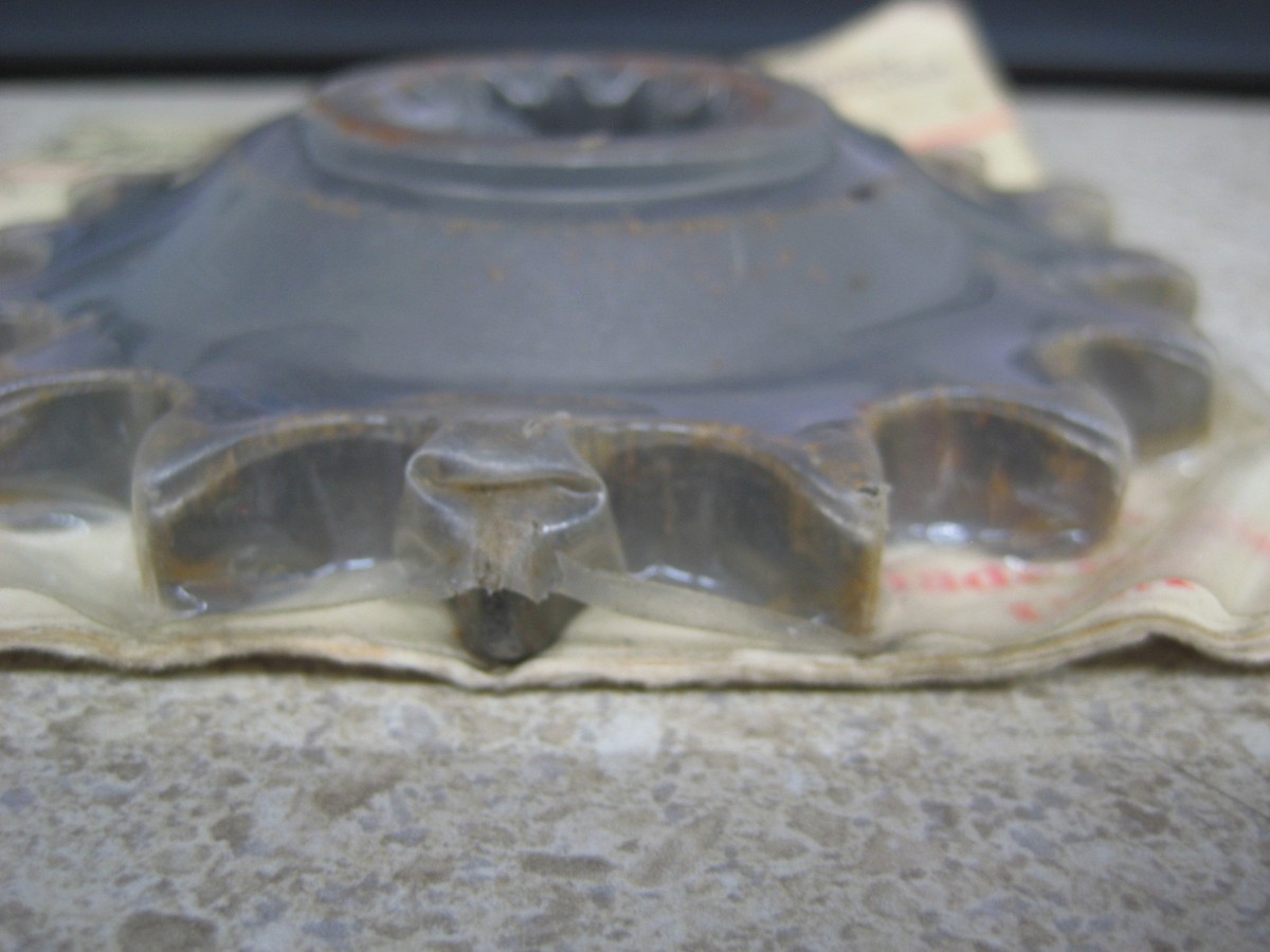 NOS CT Alloy Front Sprocket 1988-90 ZX1000 Ninja ZX10 (17T